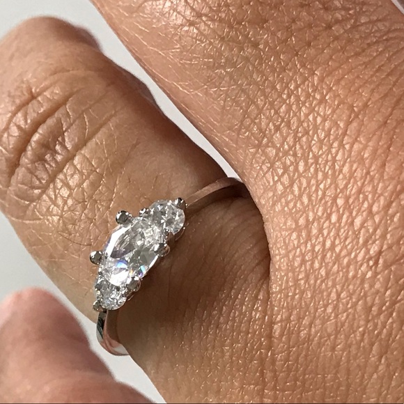 Rhodium 3 Stone Cubic Zirconia Ring Size 9 - Picture 1 of 4